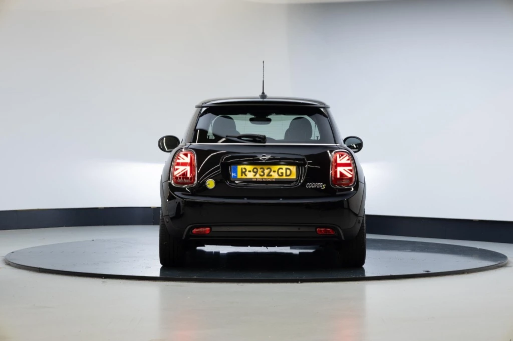 Hoofdafbeelding MINI 3-deurs