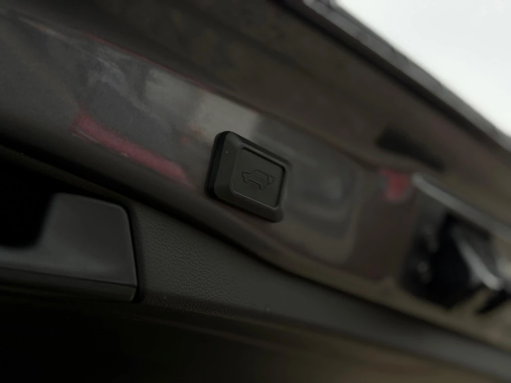 Hoofdafbeelding Suzuki Across