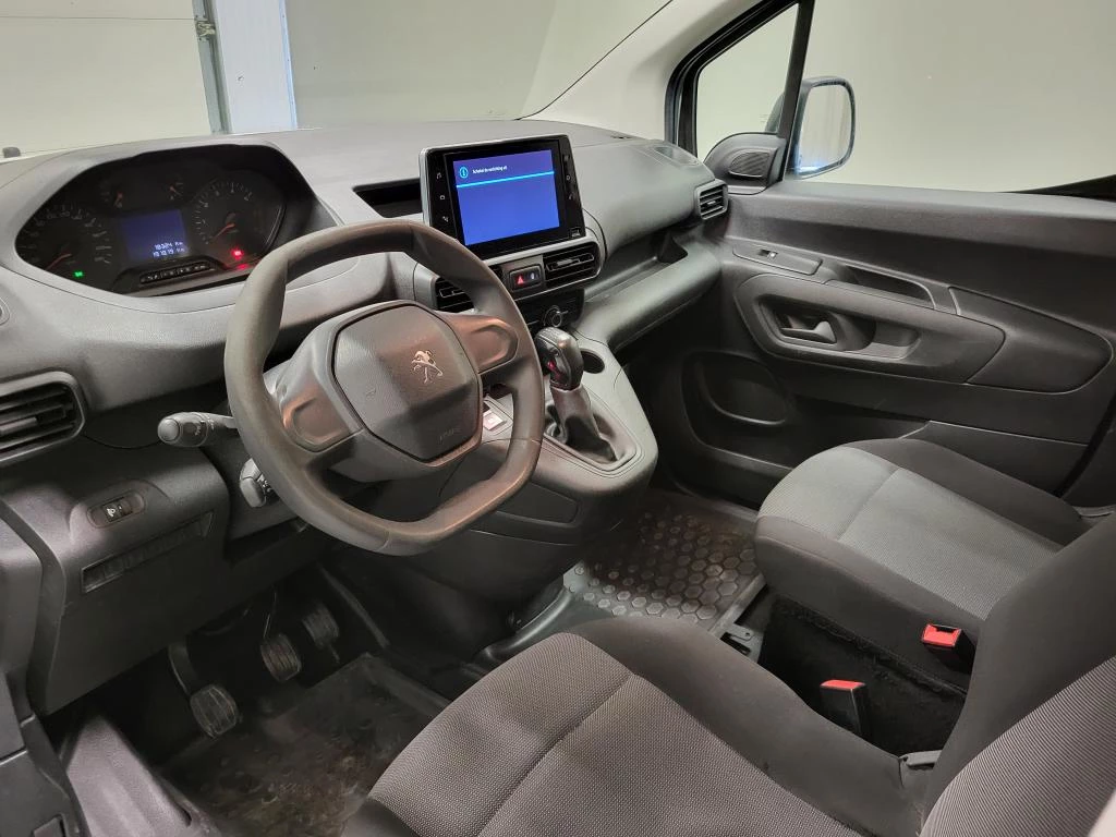 Hoofdafbeelding Peugeot Partner