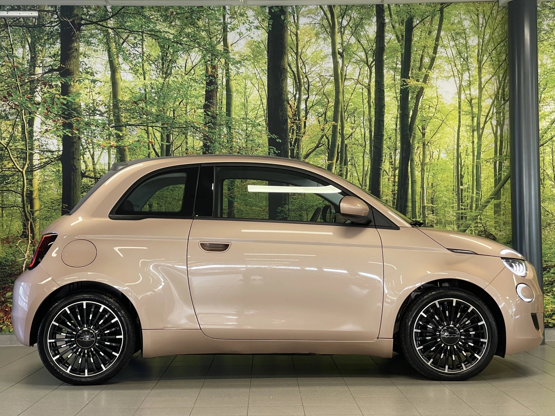 Hoofdafbeelding Fiat 500C