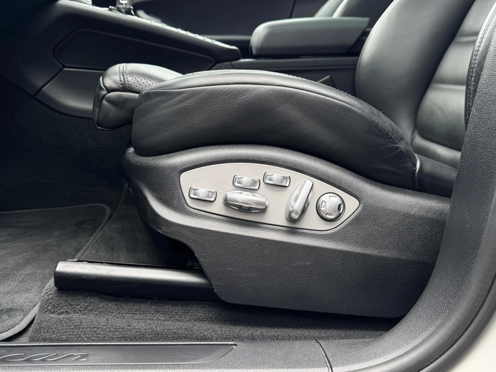 Hoofdafbeelding Porsche Macan