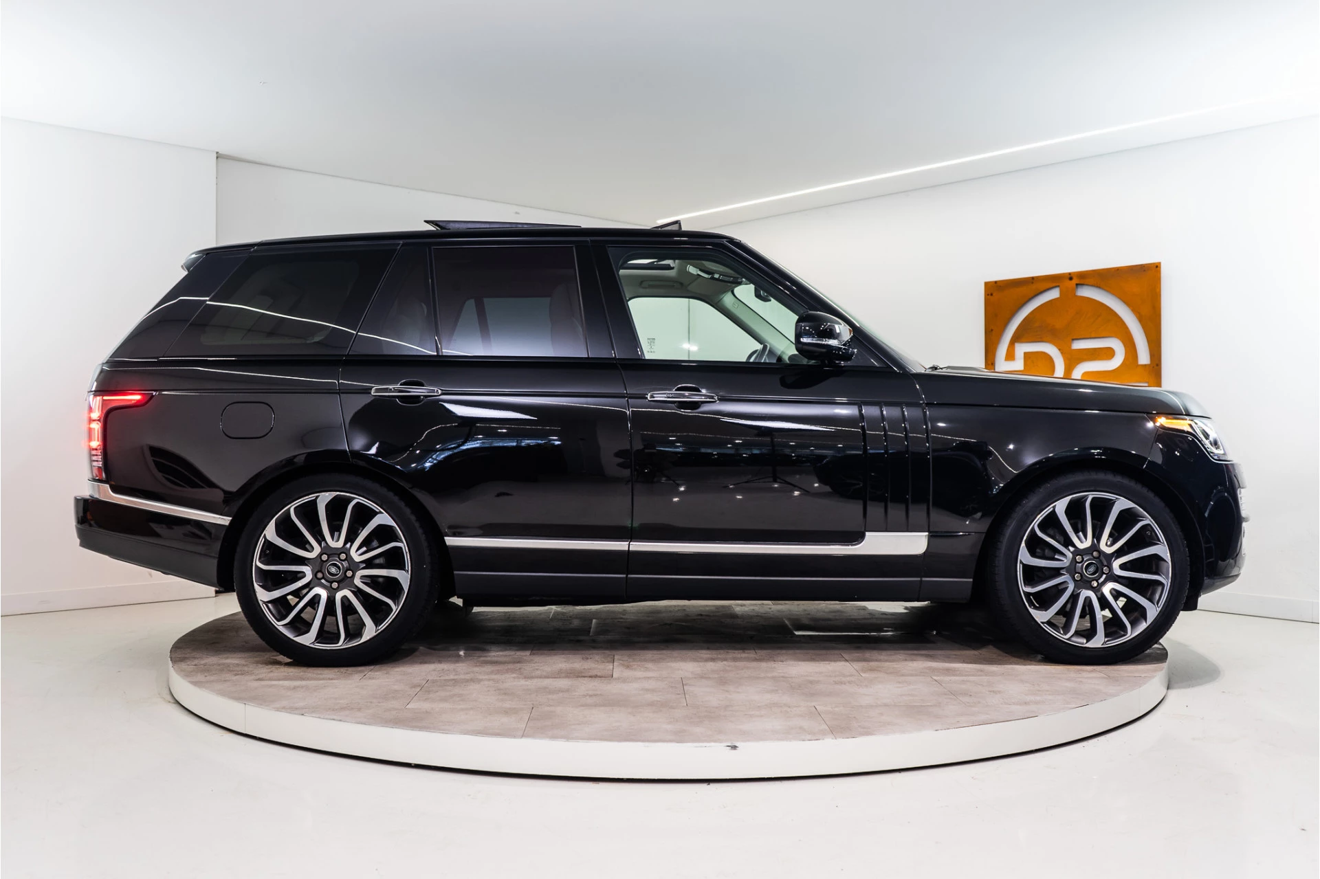 Hoofdafbeelding Land Rover Range Rover