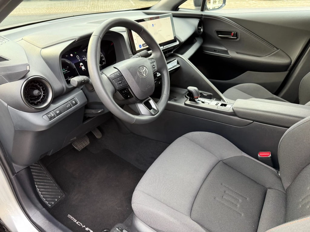 Hoofdafbeelding Toyota C-HR