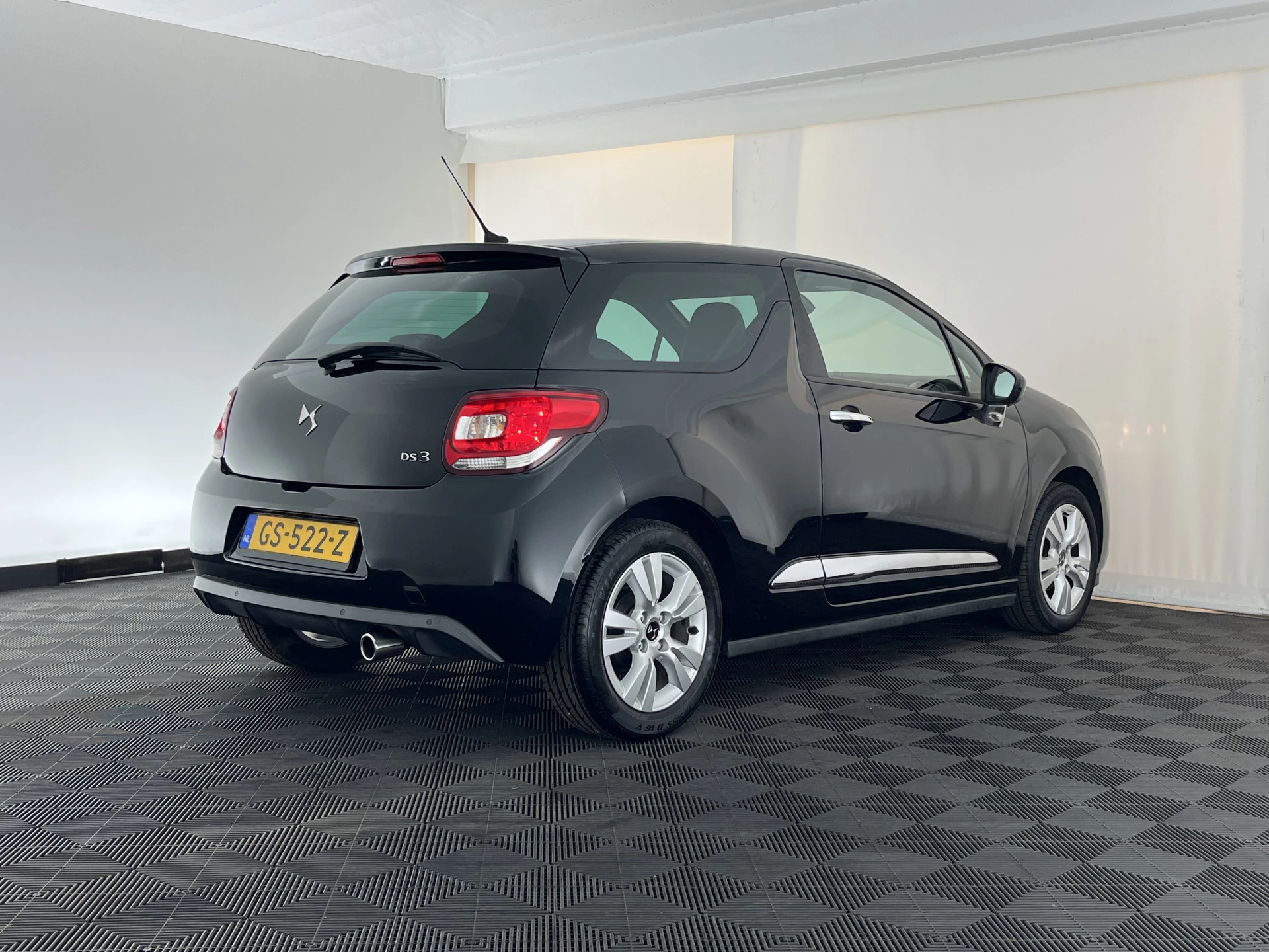 Hoofdafbeelding DS DS 3