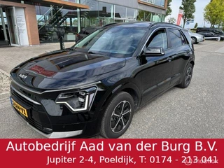 Kia Niro 1.6 GDi Hybrid DynamicPlusLine  Navigatie, + Camera achter , Schuif/Kantel dak , Leren bekleding ,  Stoel & Stuur verwarming , Elect achter klep, Lane assist , Brake assist , volledig onderhouden  !