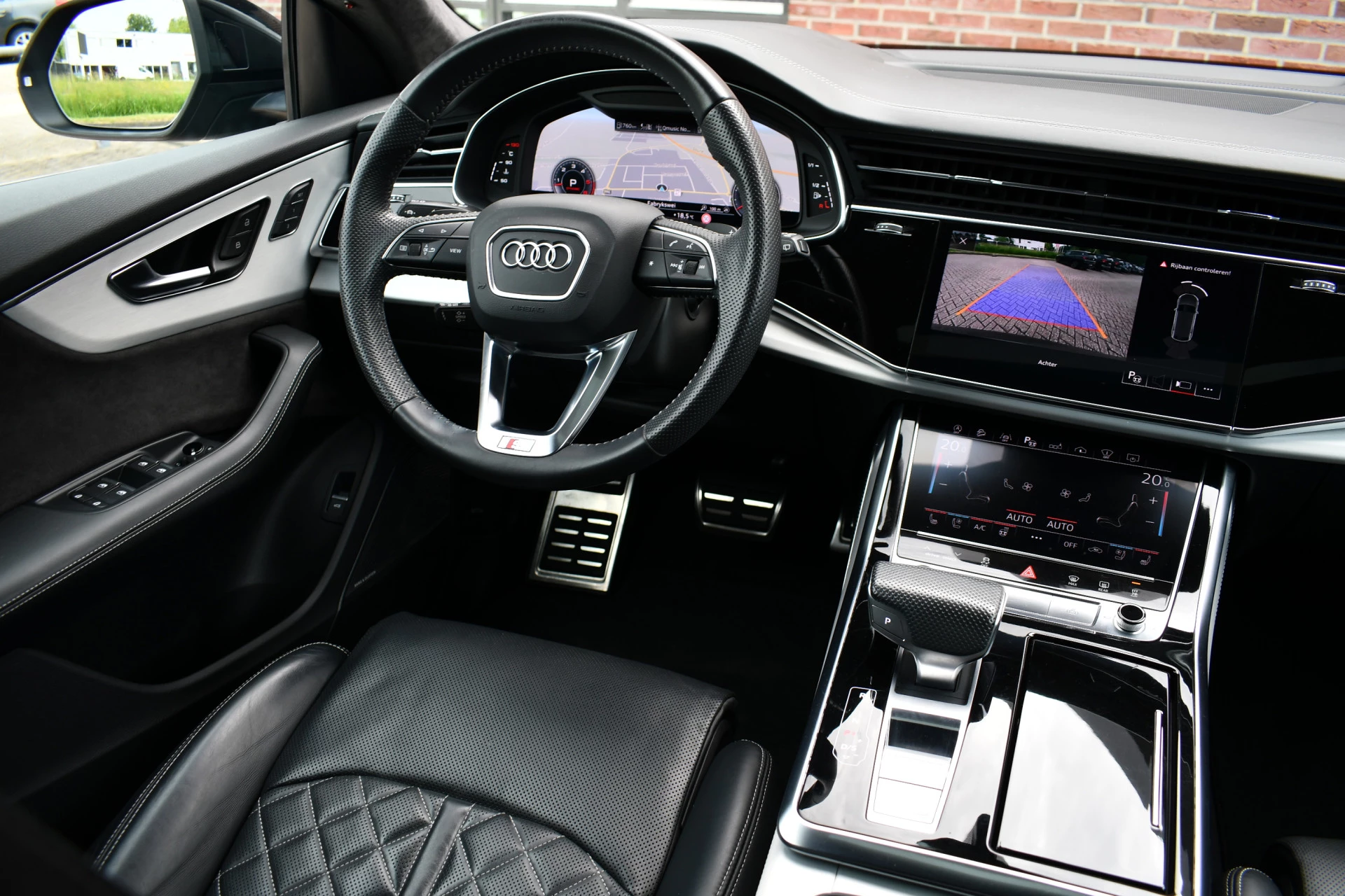 Hoofdafbeelding Audi Q8