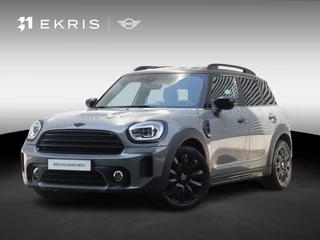 MINI Countryman Cooper | Classic + Panodak + Sportstoelen + Apple Carplay + Camera + Verwarmbare Voorstoelen + Comfort Access + Elektr. Achterklep + 18" LM Pin Spoke zwart