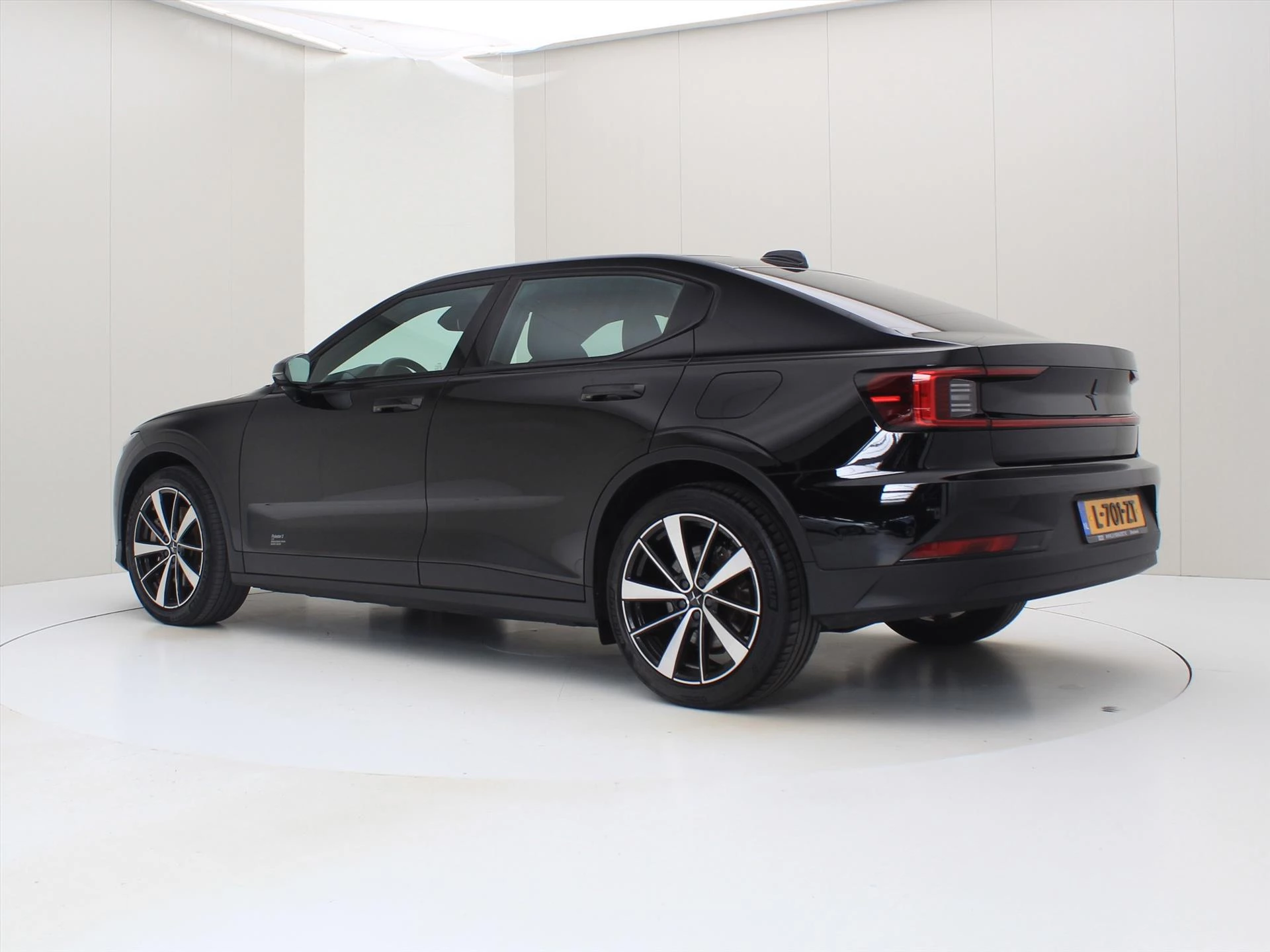 Hoofdafbeelding Polestar 2