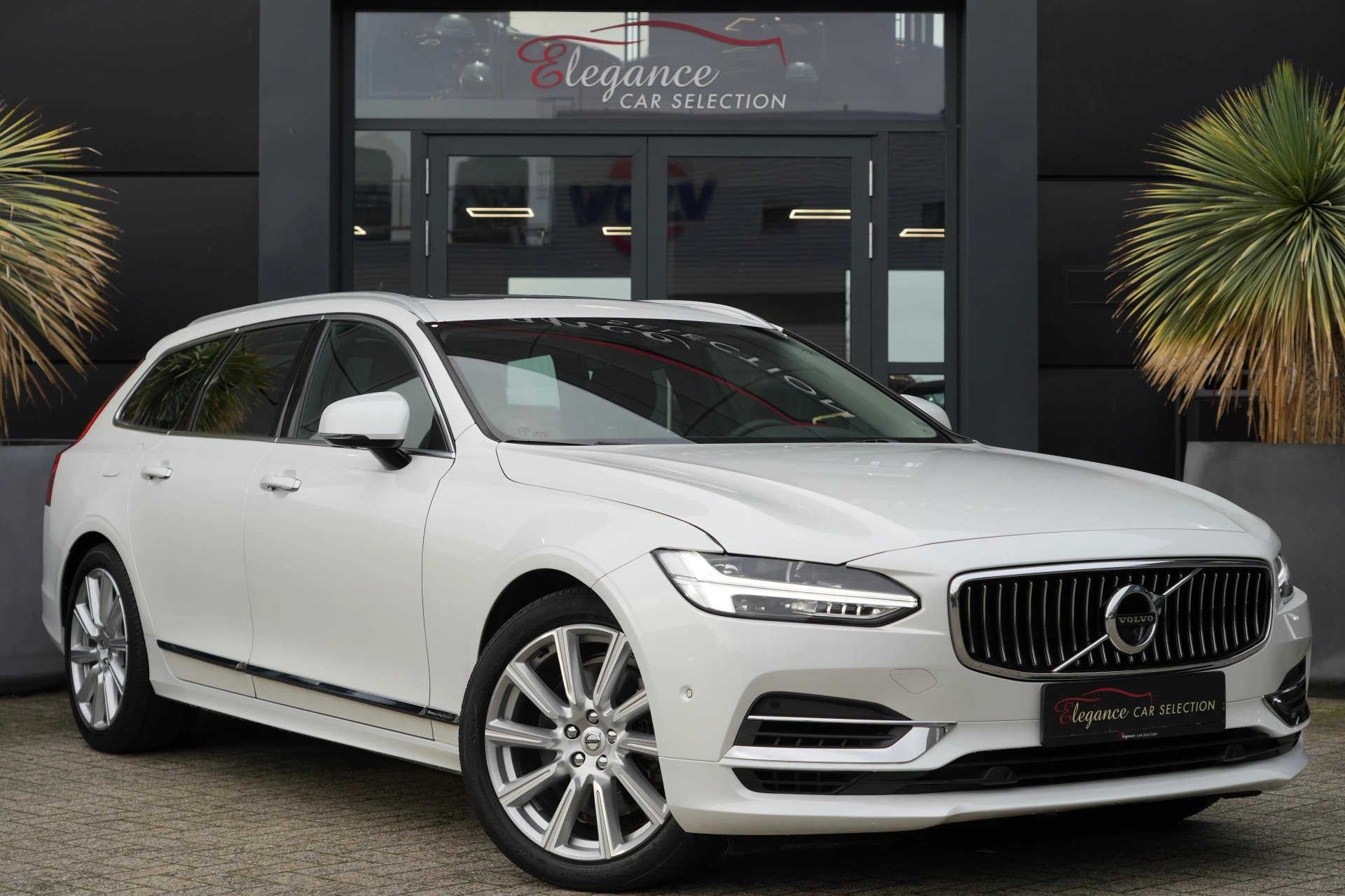 Hoofdafbeelding Volvo V90