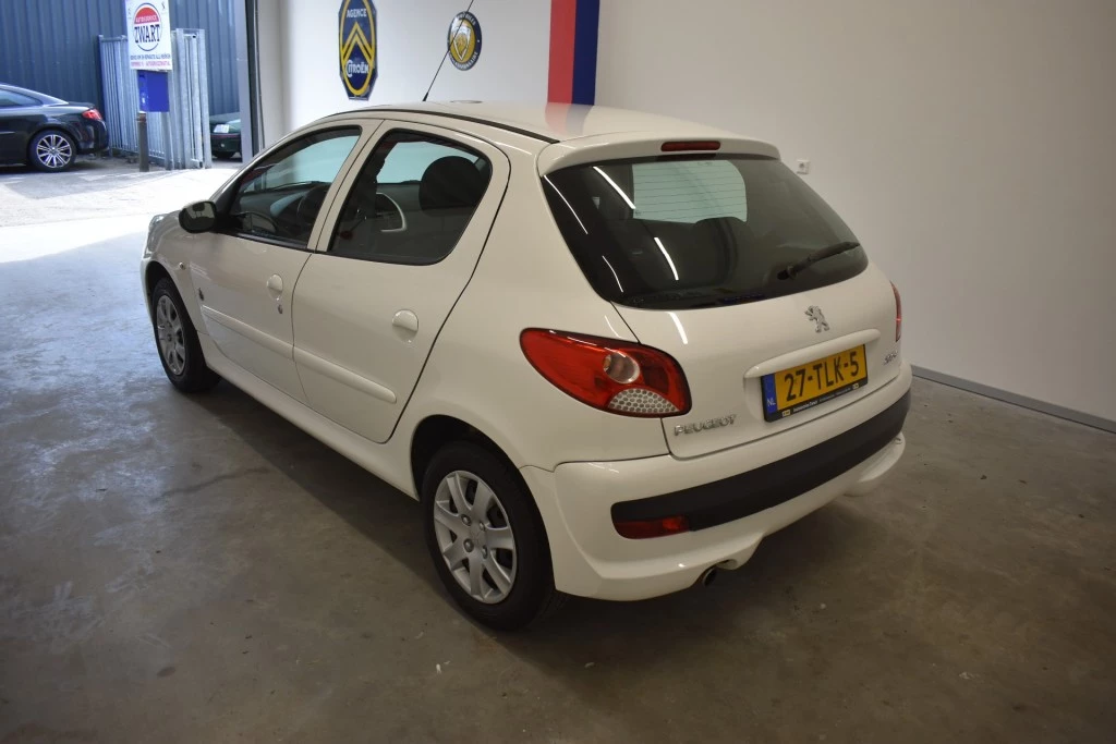Hoofdafbeelding Peugeot 206