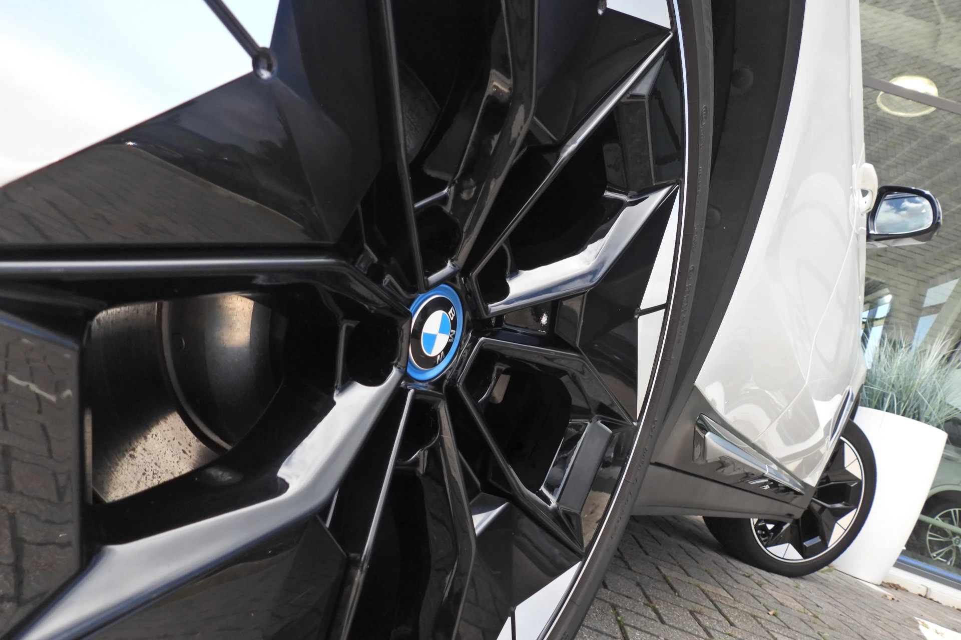 Hoofdafbeelding BMW iX3