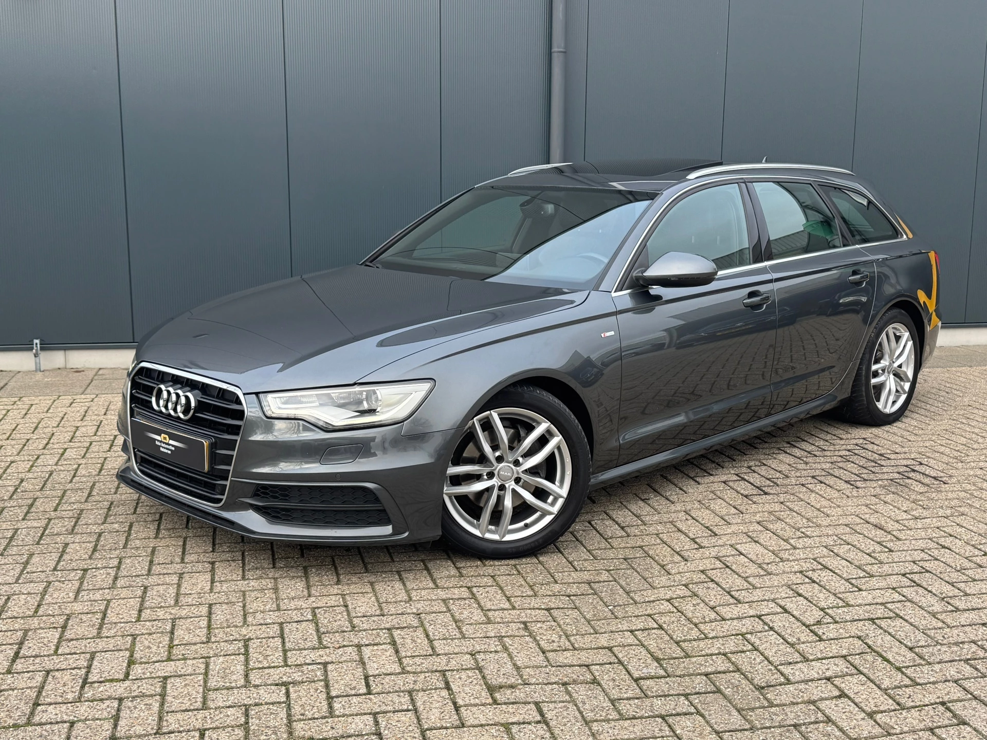 Hoofdafbeelding Audi A6