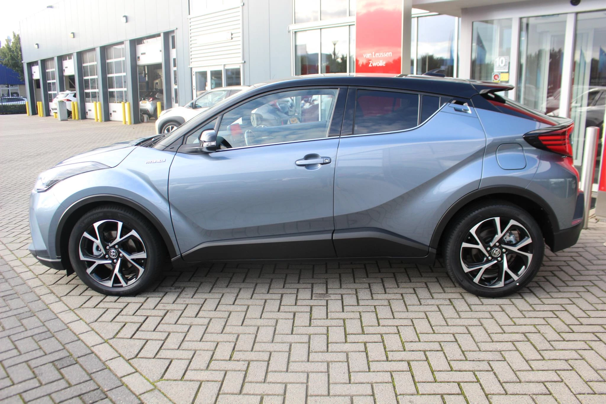 Hoofdafbeelding Toyota C-HR
