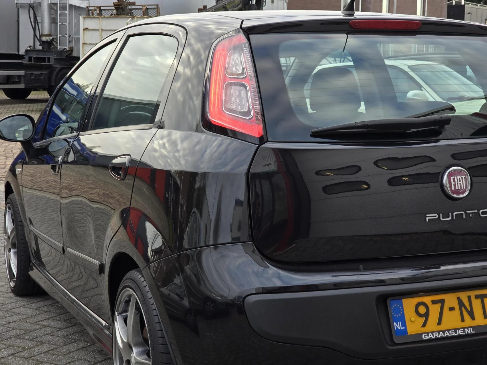 Hoofdafbeelding Fiat Punto
