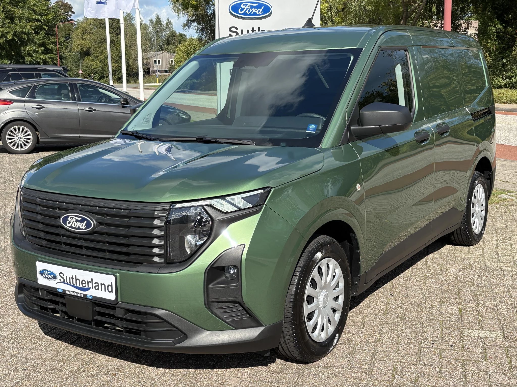 Hoofdafbeelding Ford Transit Courier