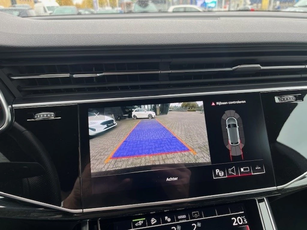 Hoofdafbeelding Audi Q8