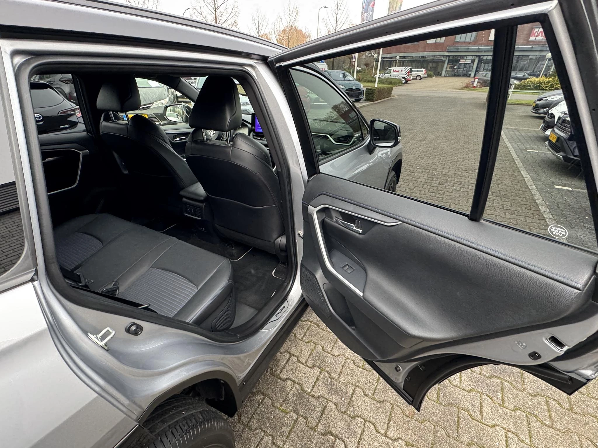 Hoofdafbeelding Toyota RAV4