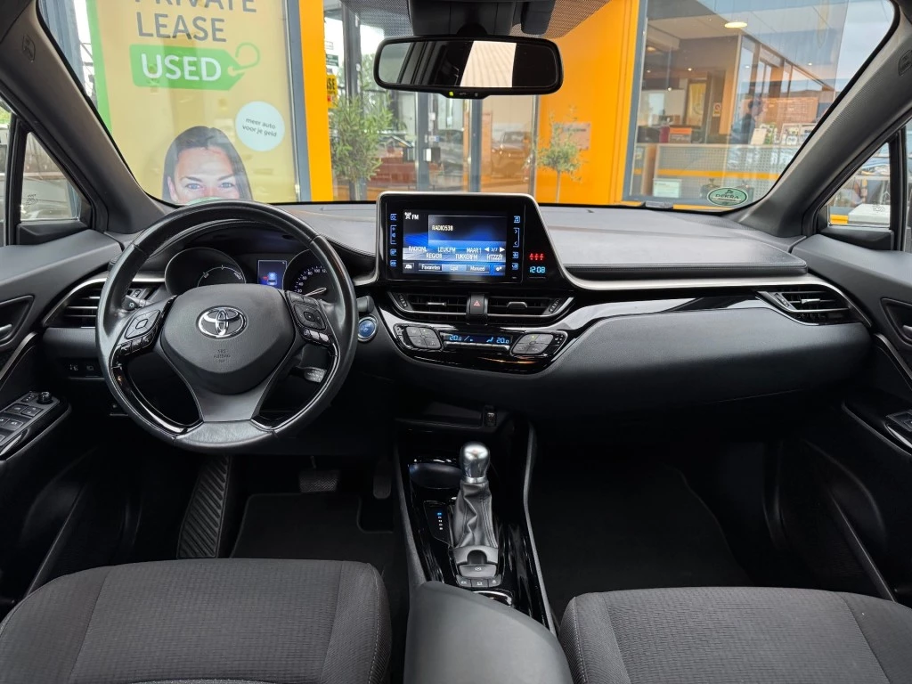 Hoofdafbeelding Toyota C-HR