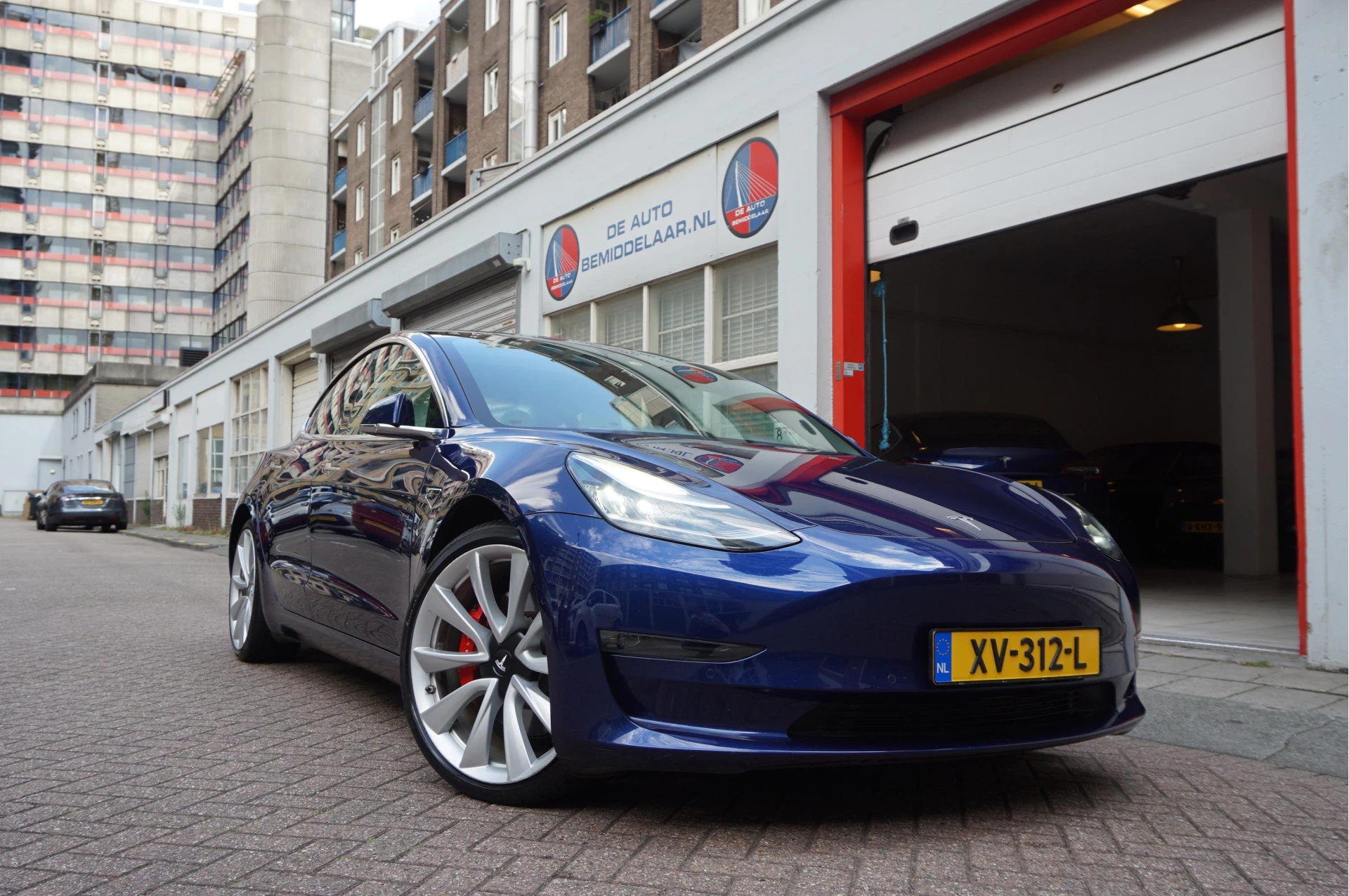 Hoofdafbeelding Tesla Model 3