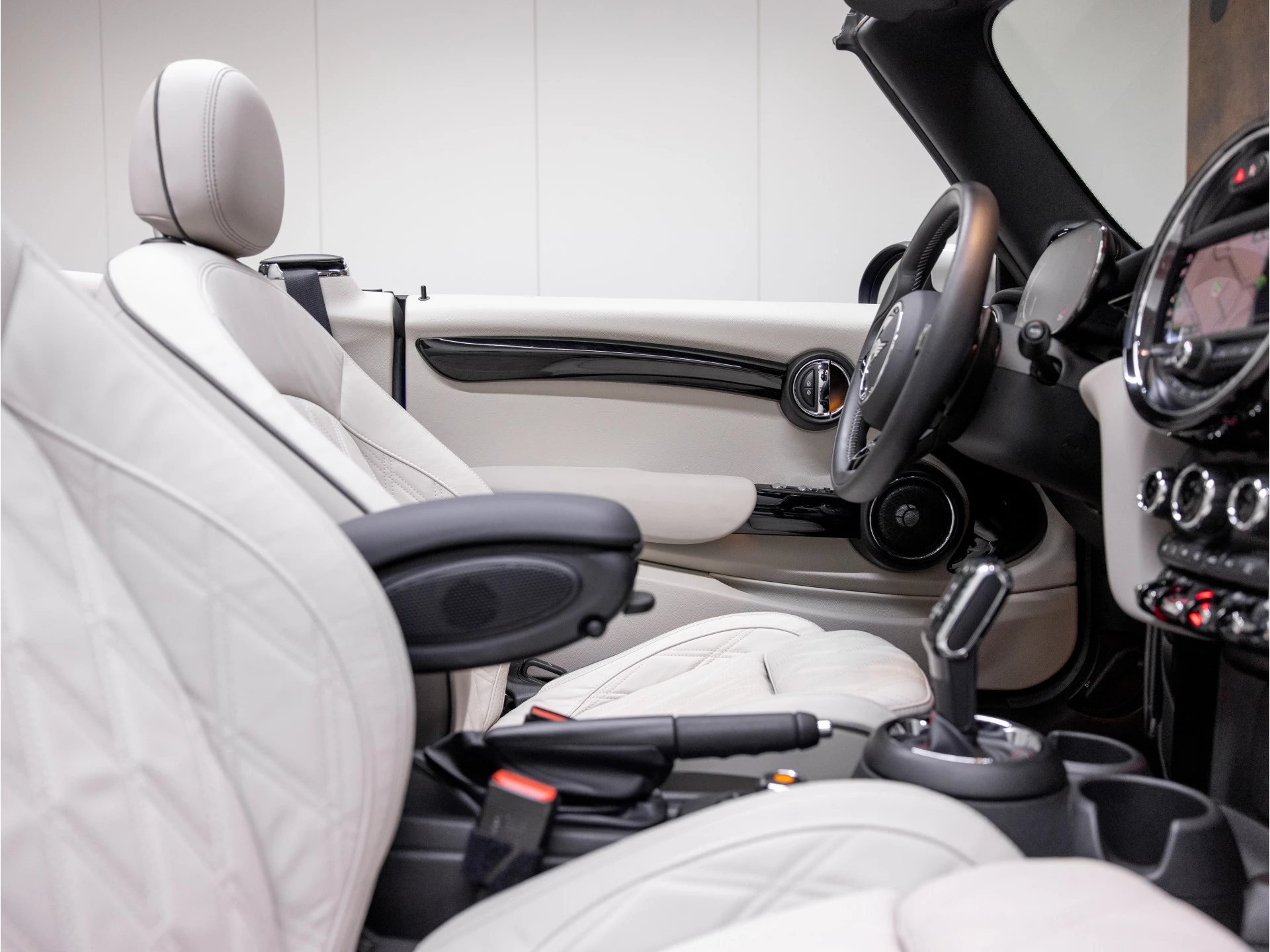 Hoofdafbeelding MINI Cooper Cabrio