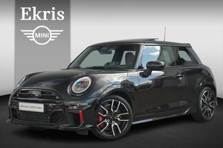 MINI 3-deurs JCW | Pakket XL | Panoramadak | Harman Kardon | Driving Assistant Plus | Stoel & Stuurverwarming | 360 Graden Camera | Memorystoelen