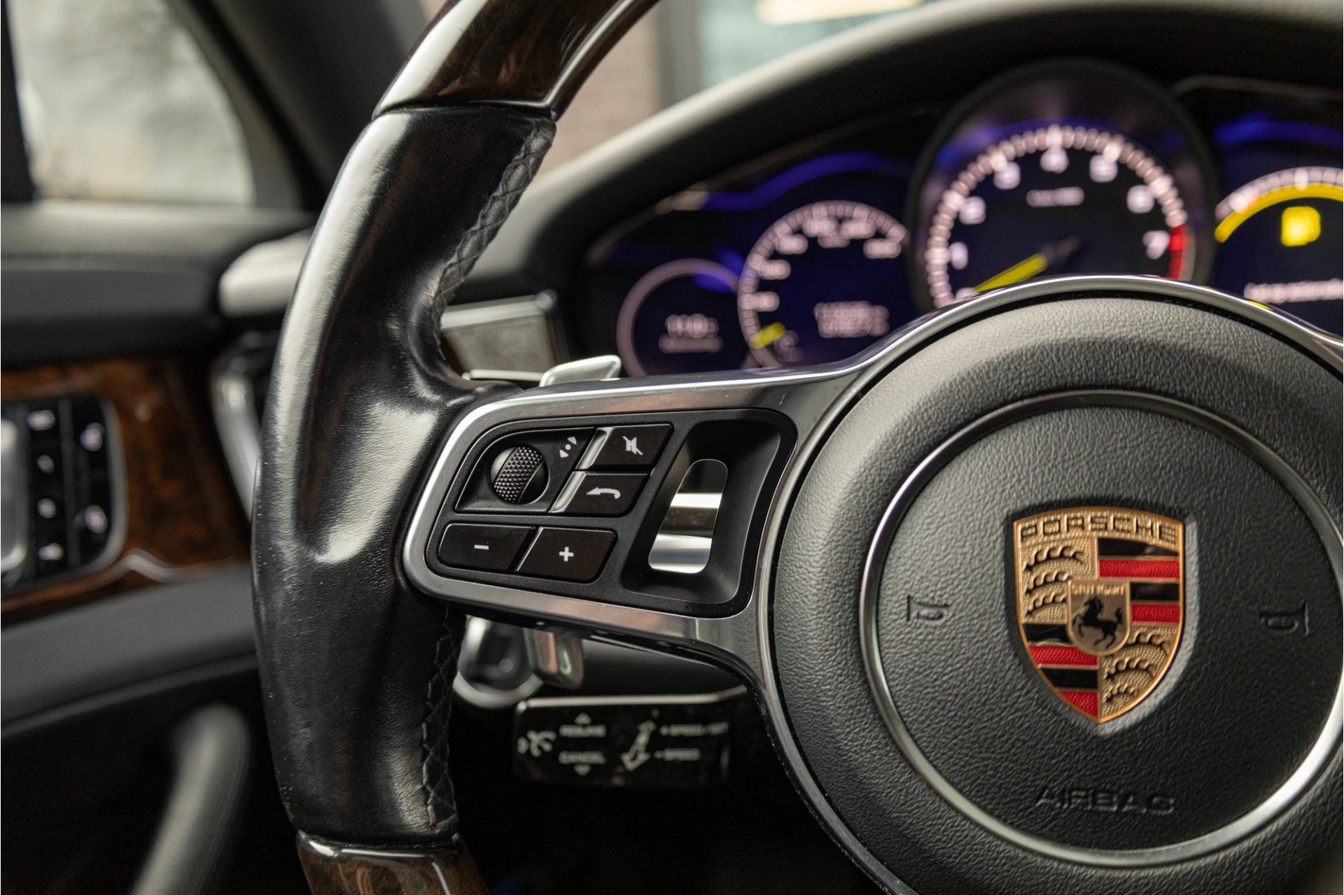 Hoofdafbeelding Porsche Panamera