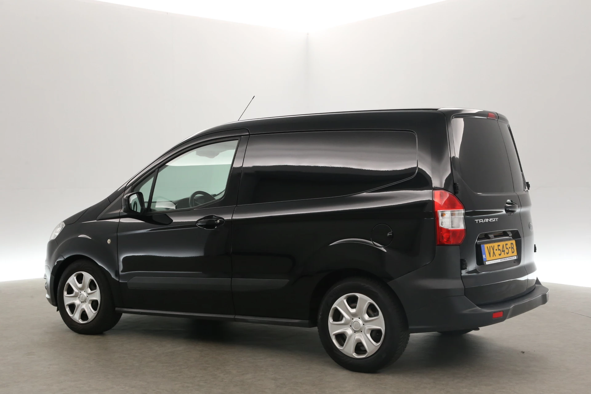 Hoofdafbeelding Ford Transit Courier