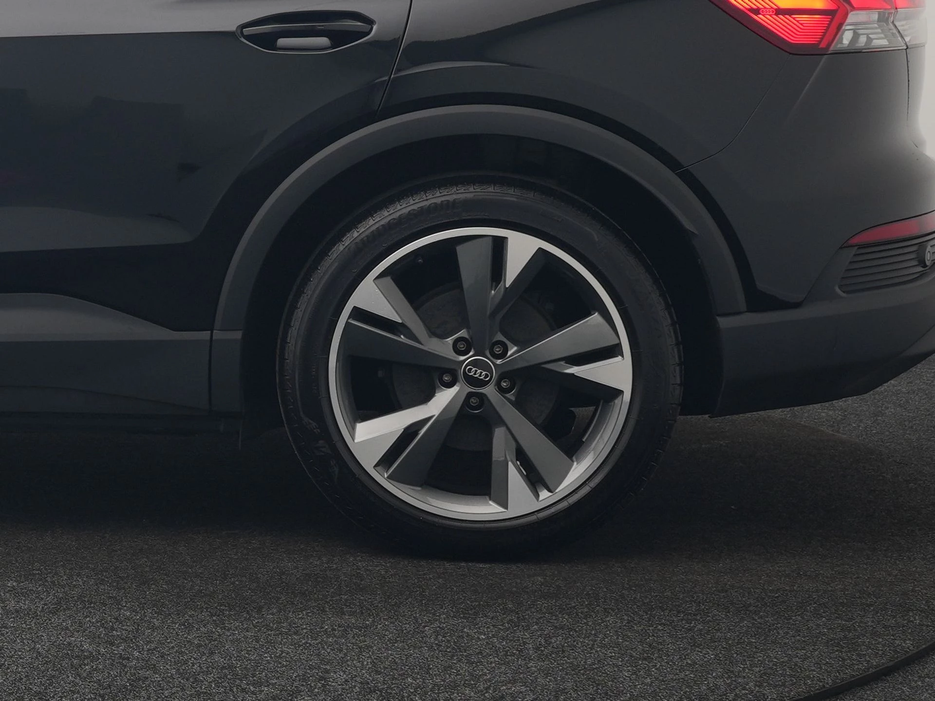 Hoofdafbeelding Audi Q4 e-tron