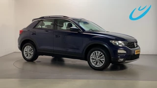 Volkswagen T-Roc 1.0 TSI Style Parkeersensoren Navigatie DAB+ Climate Control