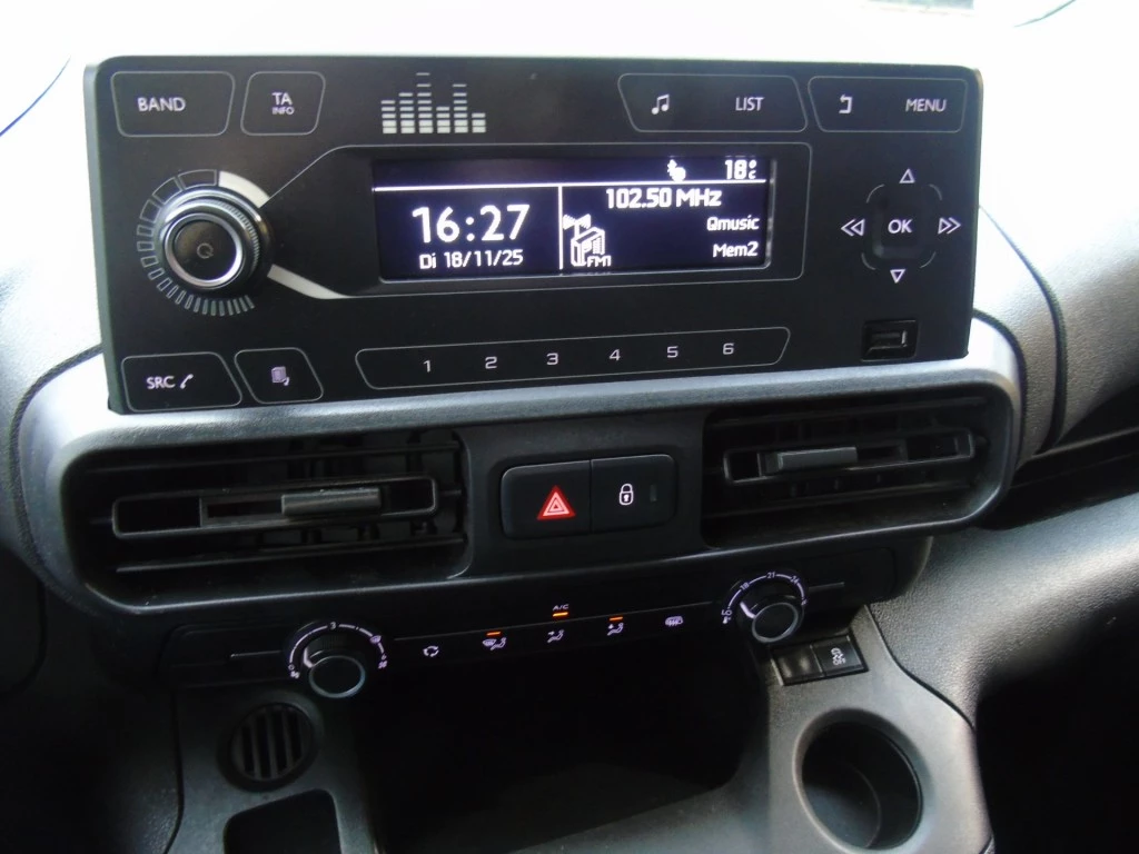 Hoofdafbeelding Peugeot Partner