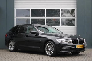 BMW 5-serie Touring 530d High Executive ACC/Head-Up/Panodak/360Camera/Keyless/LED/Leder/ComfortStoelMemory/PDC/Navi/Trekhaak/18"LM