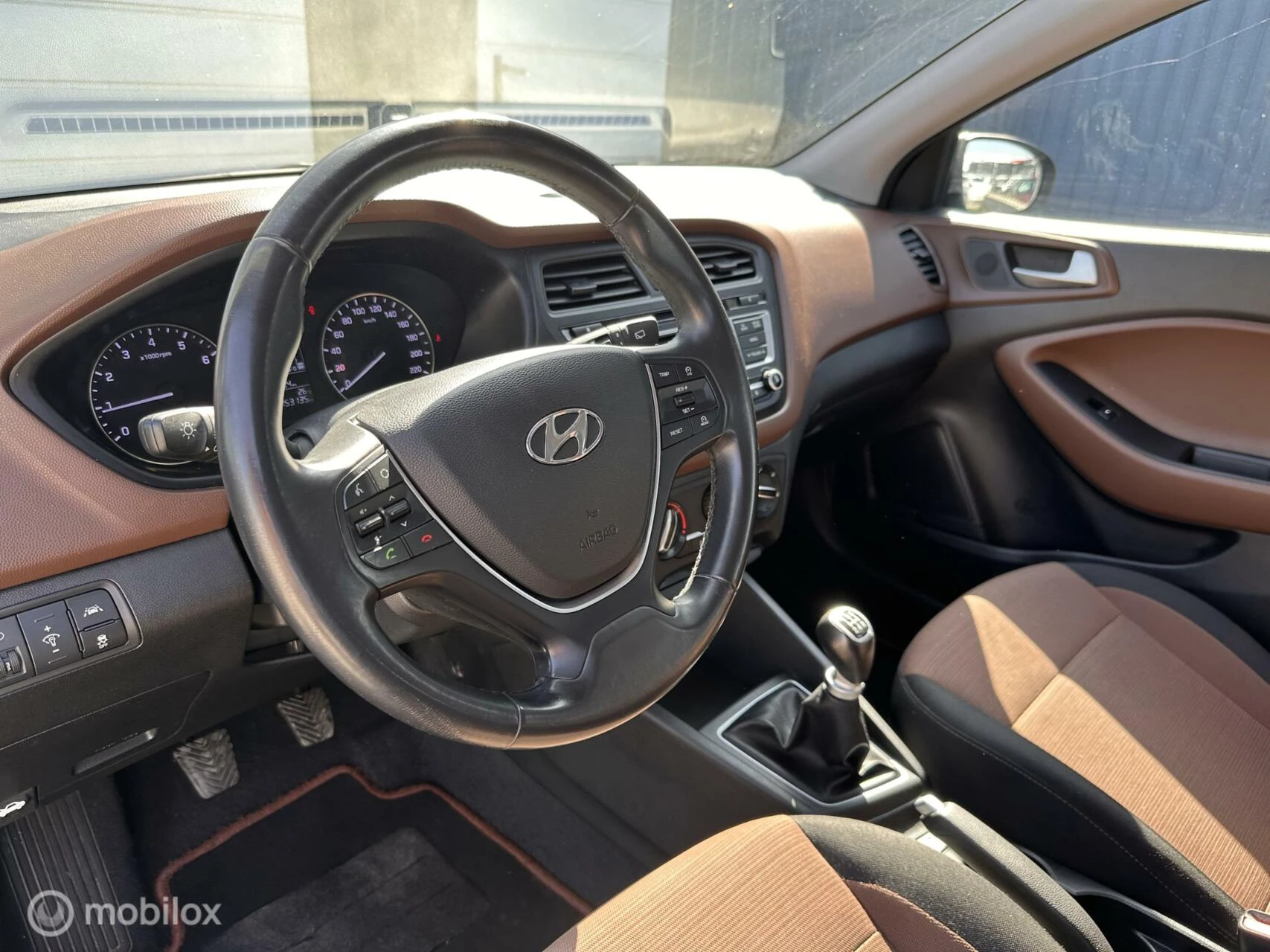 Hoofdafbeelding Hyundai i20