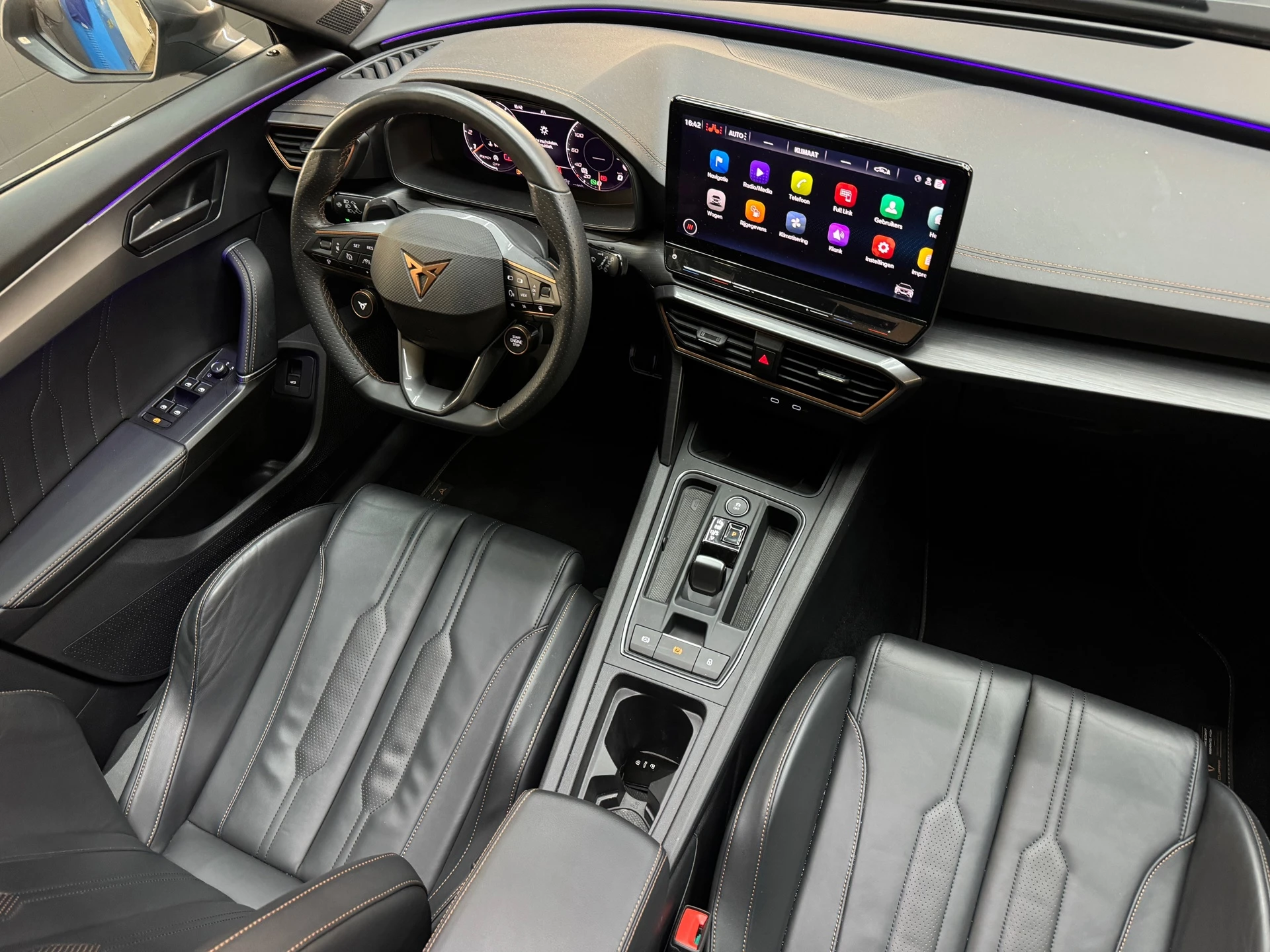 Hoofdafbeelding CUPRA Formentor