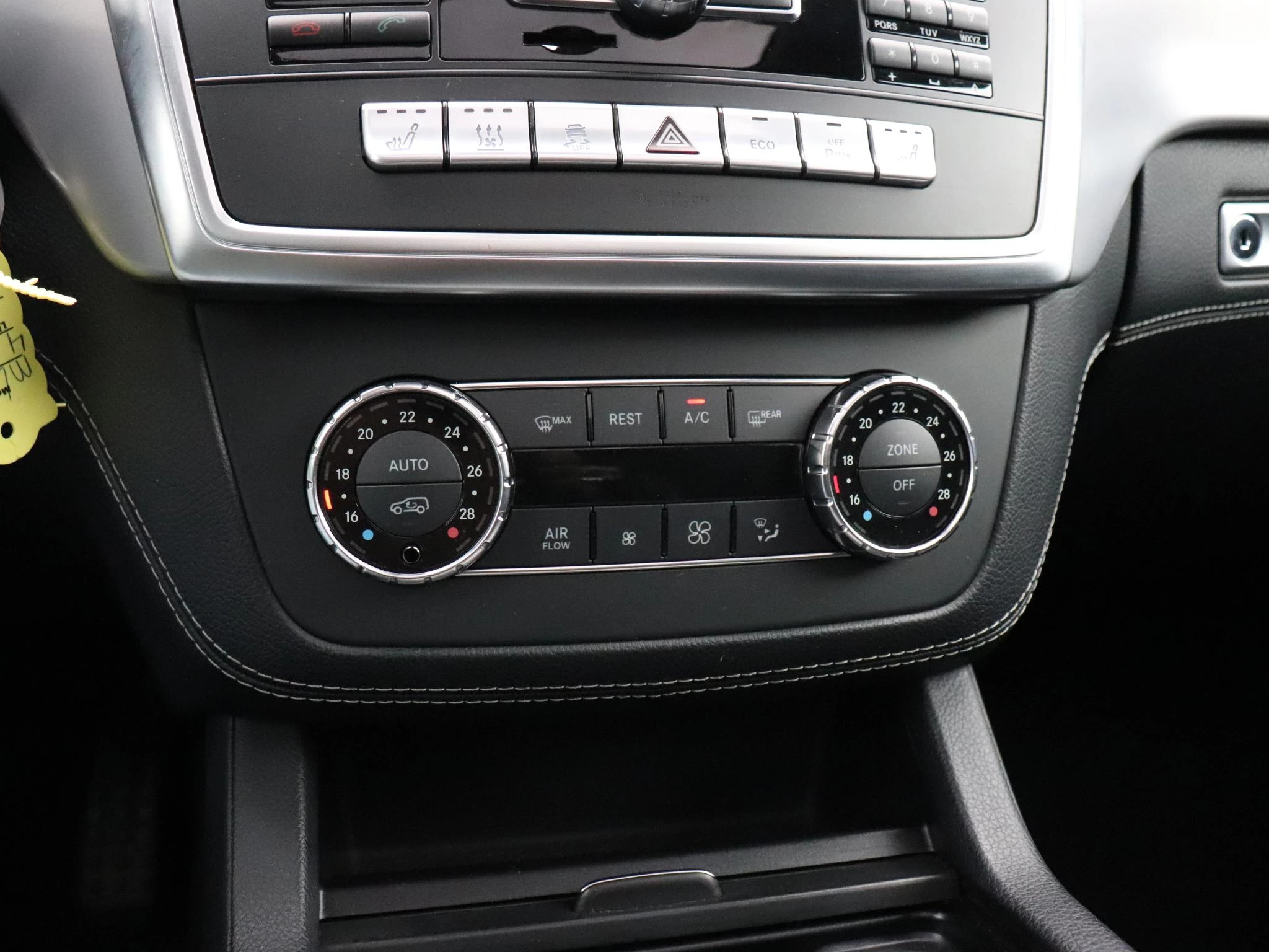 Hoofdafbeelding Mercedes-Benz M-Klasse