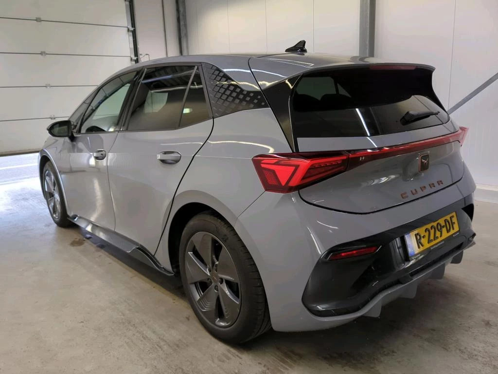 Hoofdafbeelding CUPRA Born