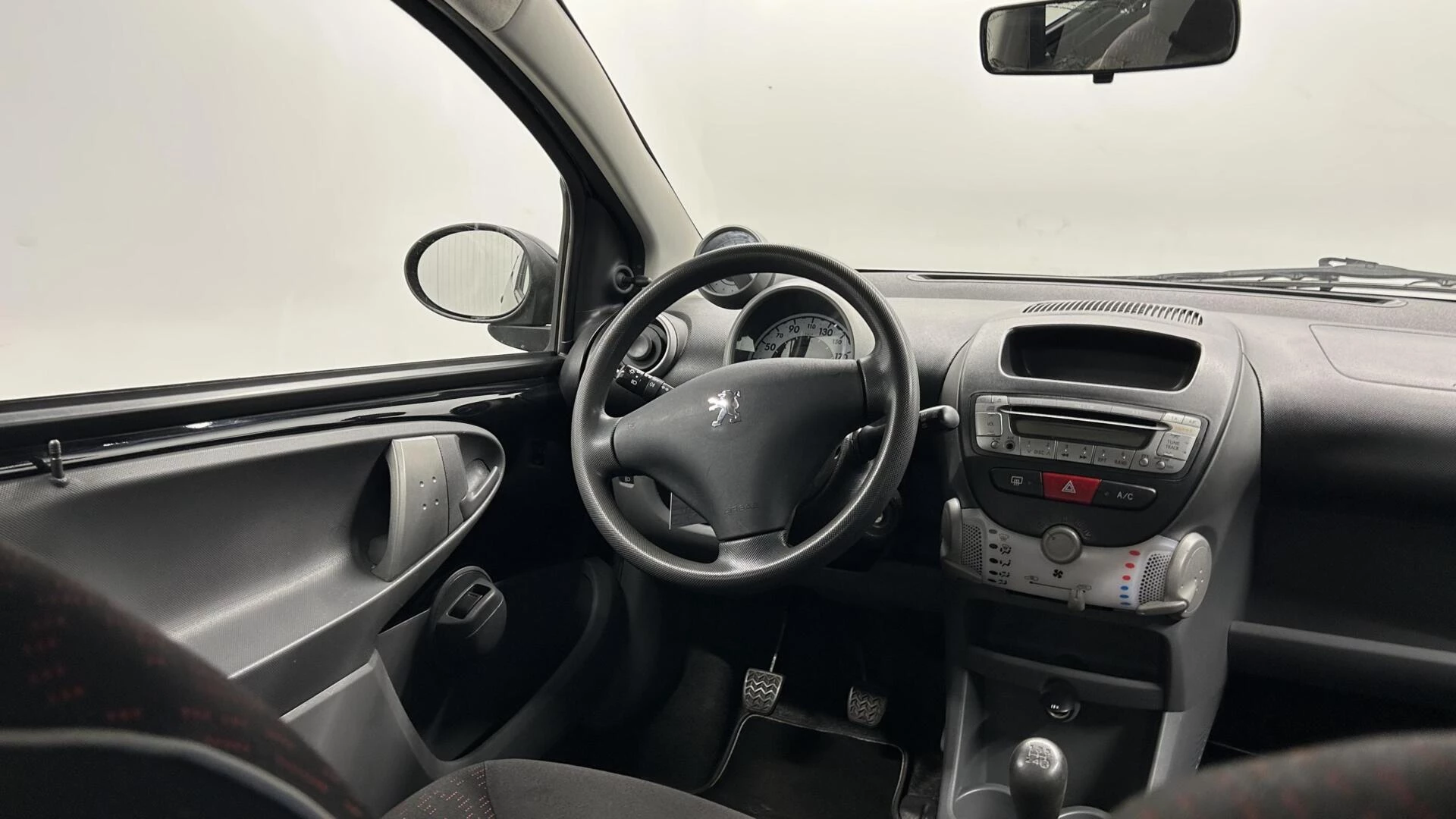 Hoofdafbeelding Peugeot 107