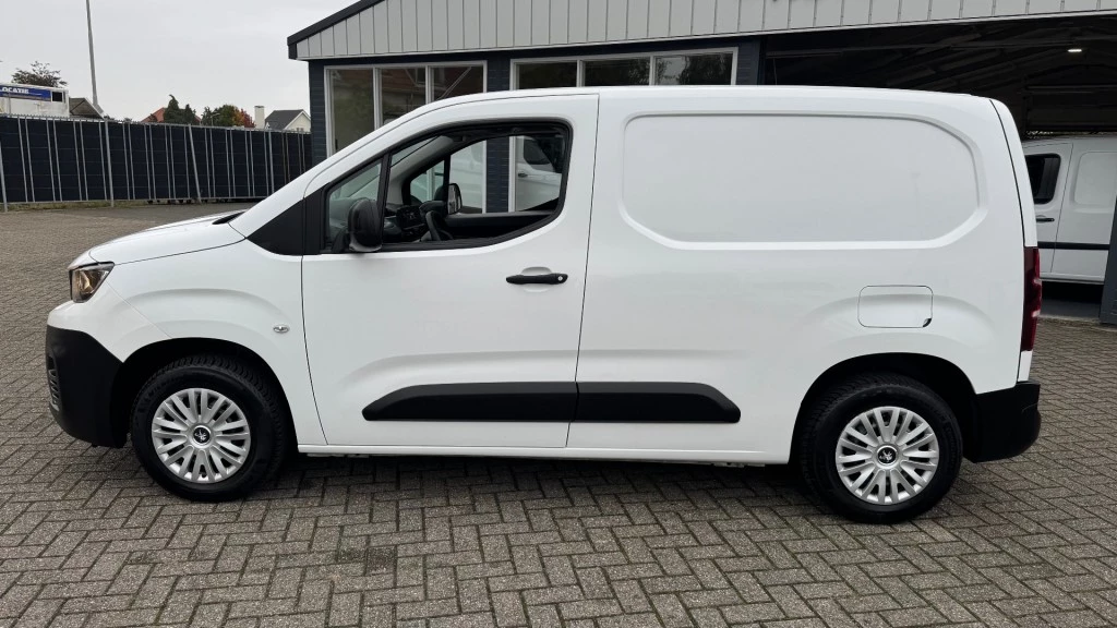 Hoofdafbeelding Peugeot Partner
