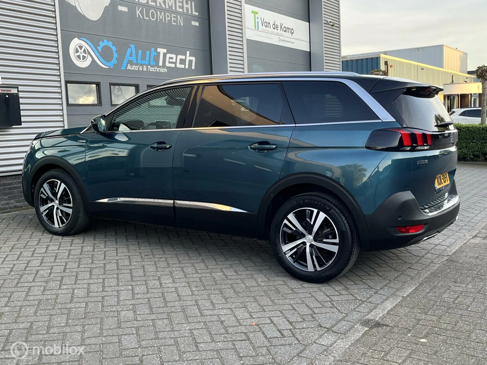Hoofdafbeelding Peugeot 5008