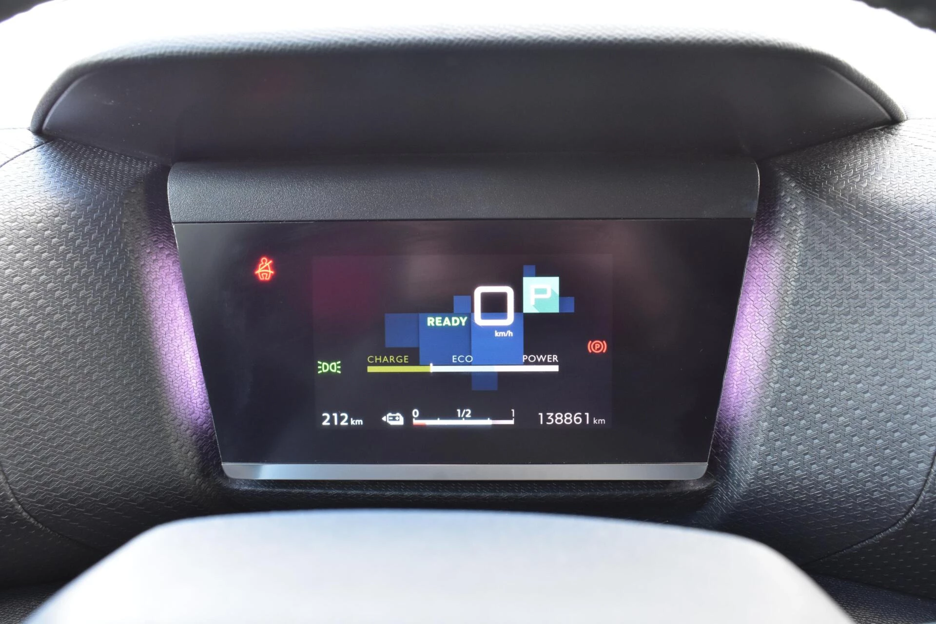 Hoofdafbeelding Citroën ë-C4