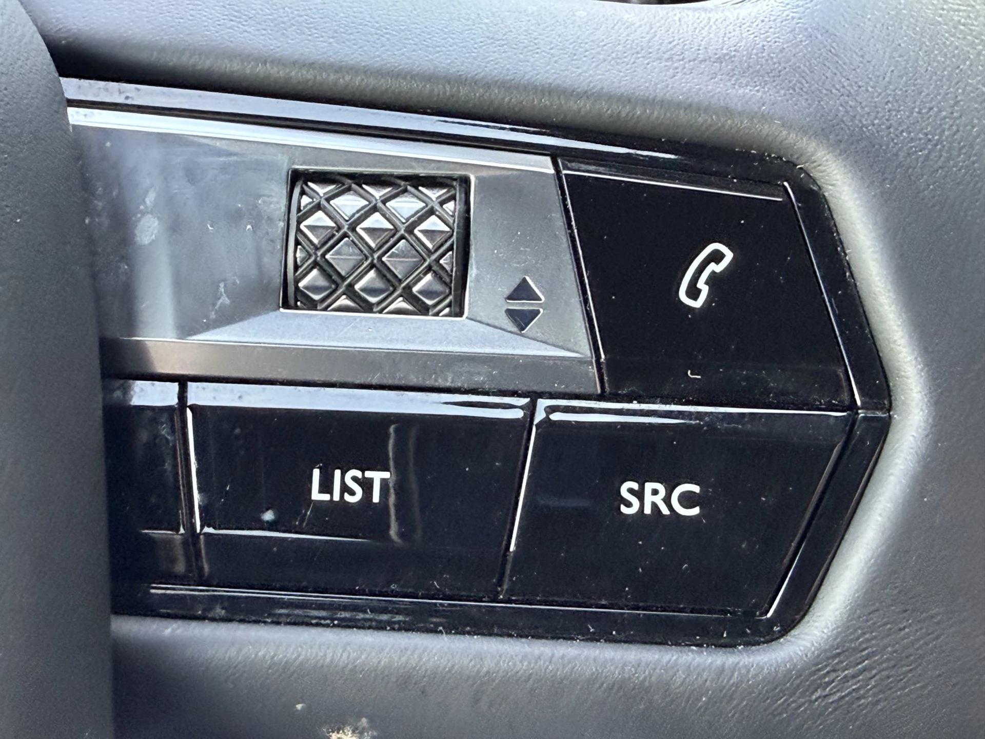 Hoofdafbeelding DS DS 7