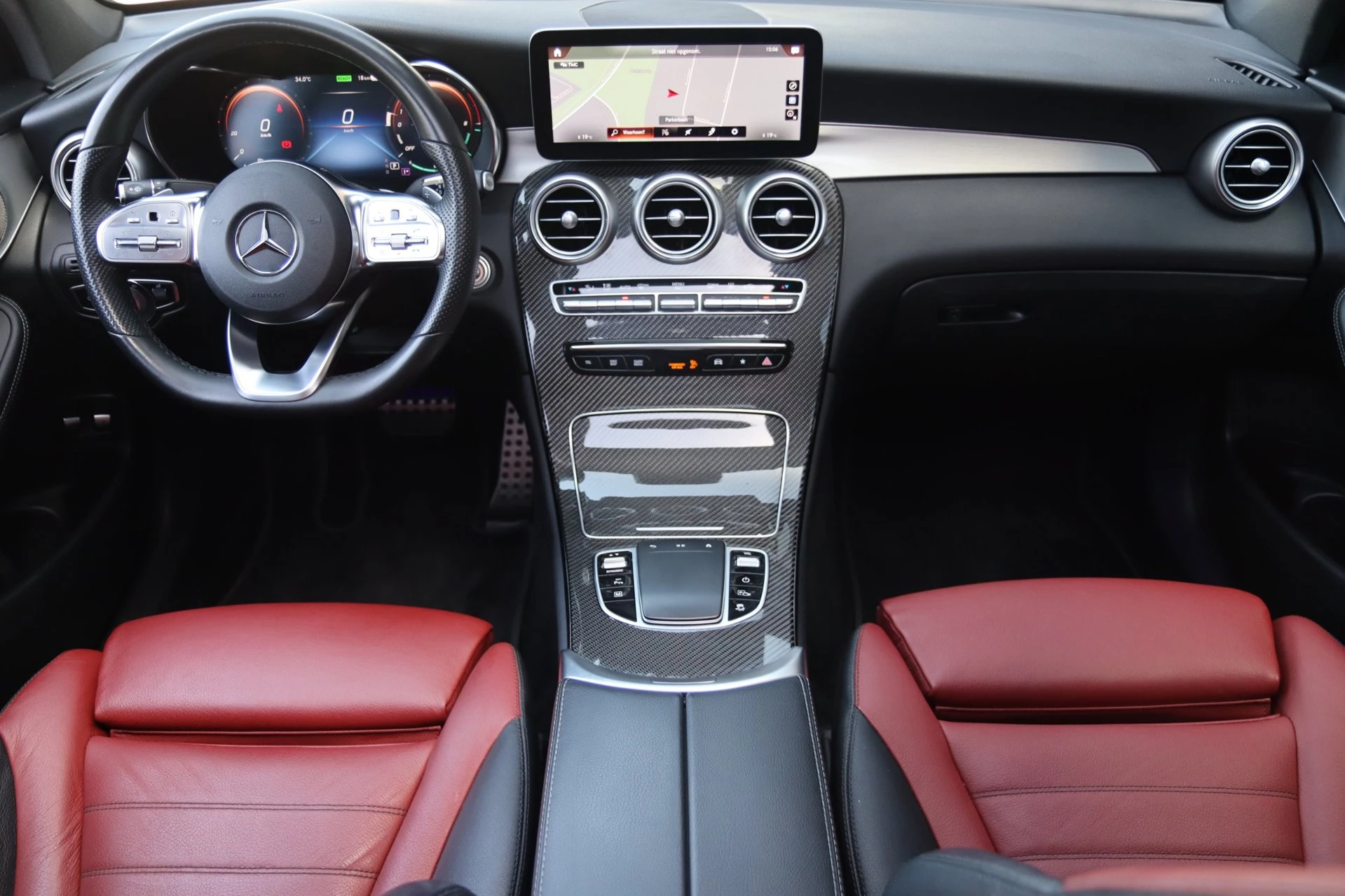 Hoofdafbeelding Mercedes-Benz GLC