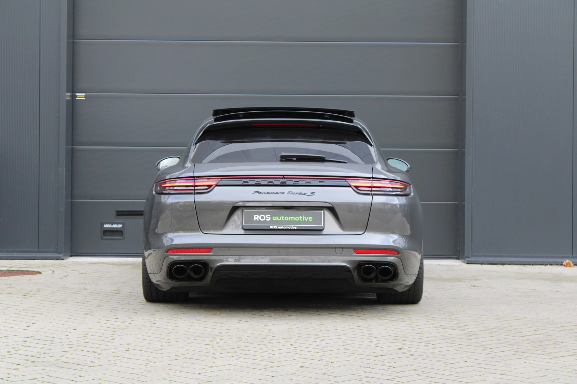 Hoofdafbeelding Porsche Panamera