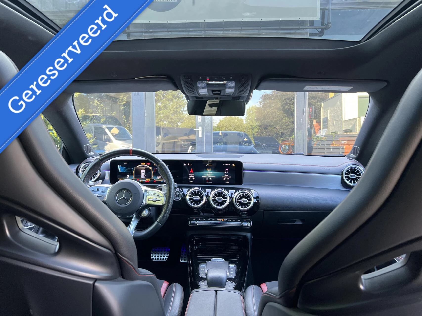 Hoofdafbeelding Mercedes-Benz CLA