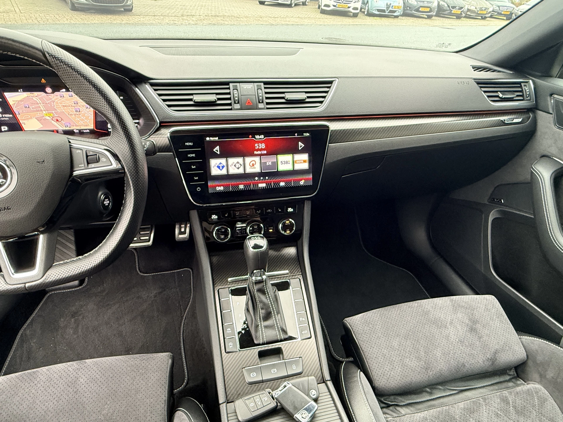 Hoofdafbeelding Škoda Superb