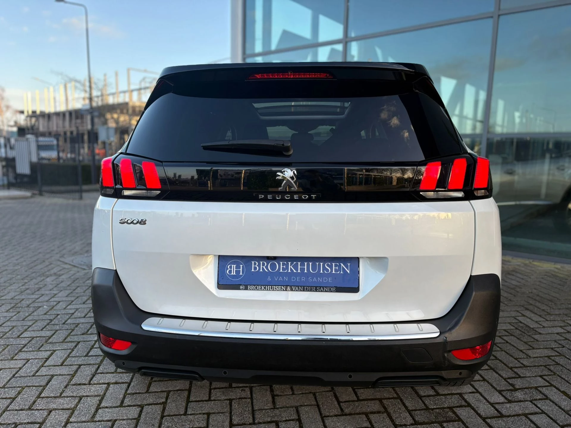 Hoofdafbeelding Peugeot 5008