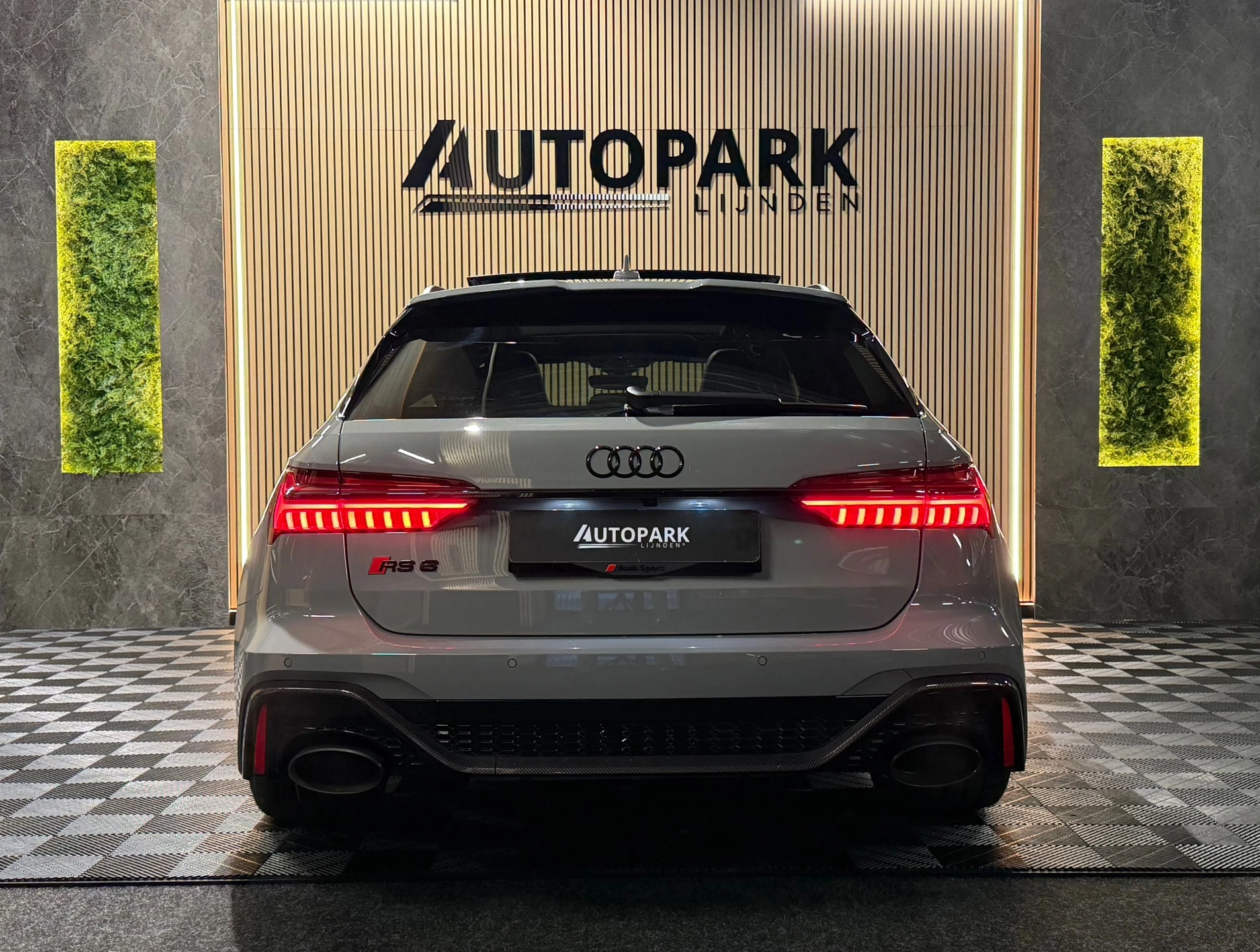 Hoofdafbeelding Audi RS6