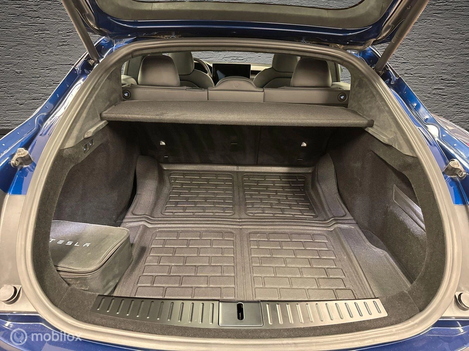 Hoofdafbeelding Tesla Model S