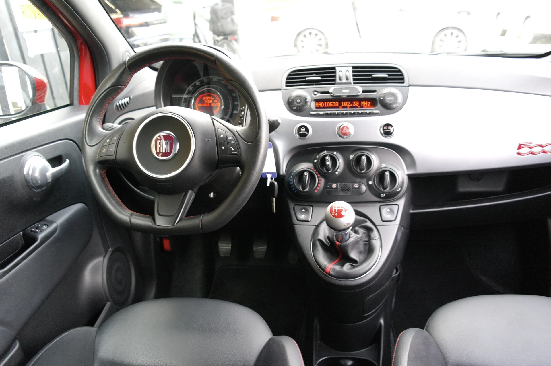 Hoofdafbeelding Fiat 500C