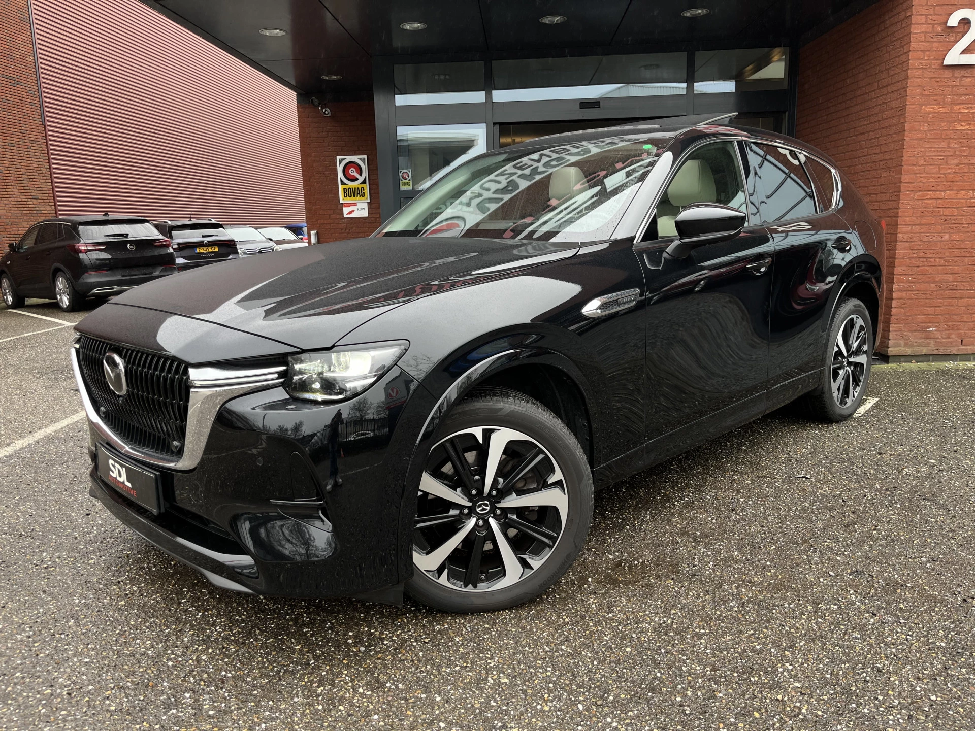 Hoofdafbeelding Mazda CX-60