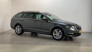 Skoda Octavia Combi 1.5 TSI Greentech Style Business Navi Parkeersensoren Stoelverwarming